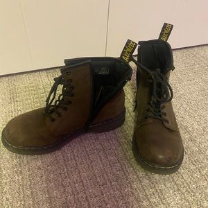 Brown leather Doc martens size 3